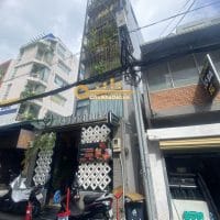 Bán Nhà 3 tầng Mặt tiền Nguyễn Đình Chính, Phú Nhuận ngang 4m diện tích 56 m2